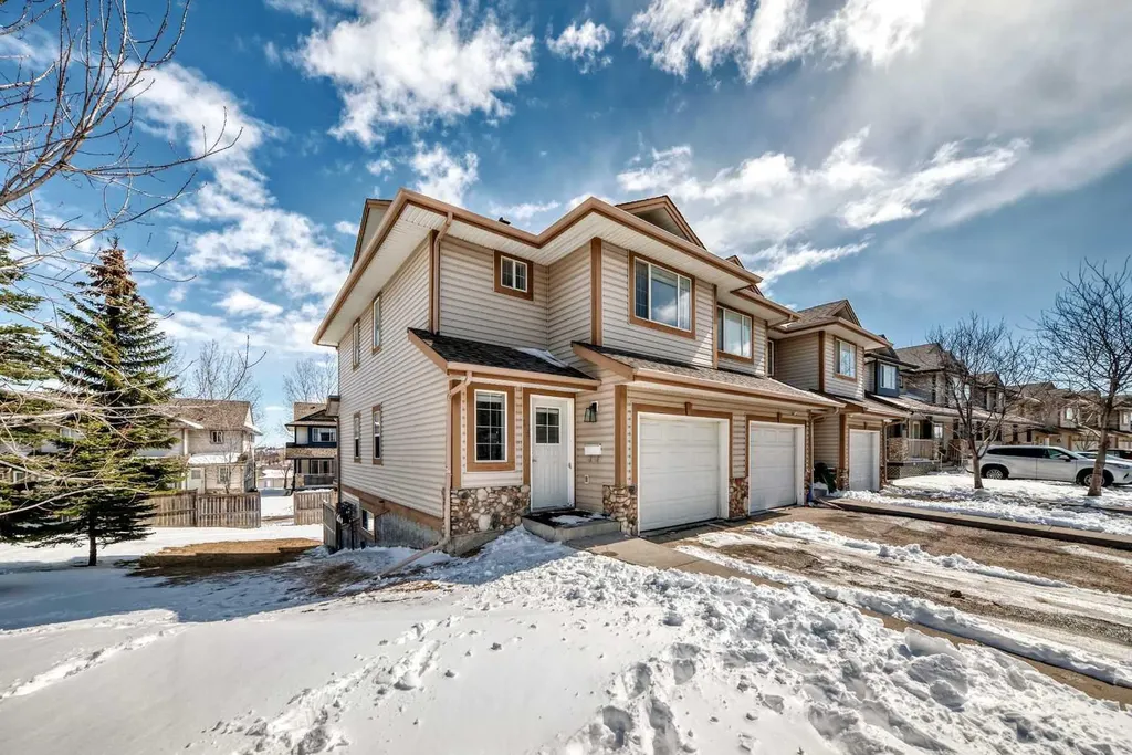 126 Citadel Point NW Calgary AB T3G5L2