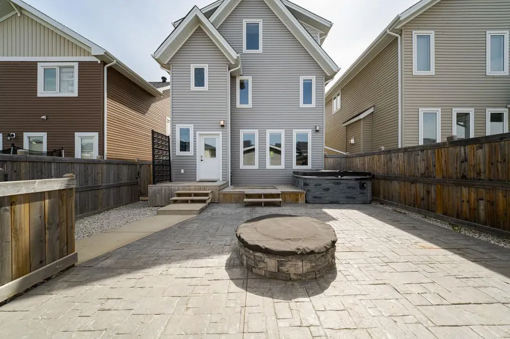 132 Comeau Crescent Fort Mcmurray AB T9K 0Z8