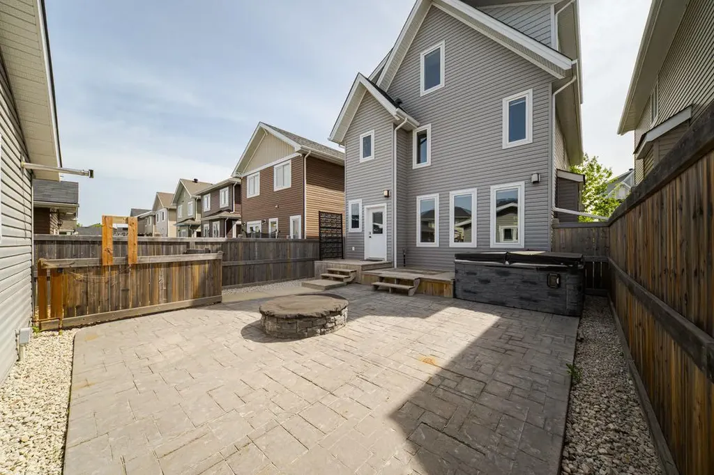 132 Comeau Crescent Fort Mcmurray AB T9K 0Z8