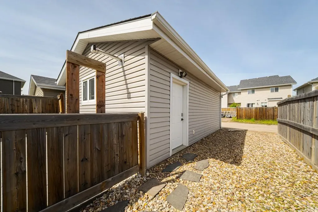 132 Comeau Crescent Fort Mcmurray AB T9K 0Z8