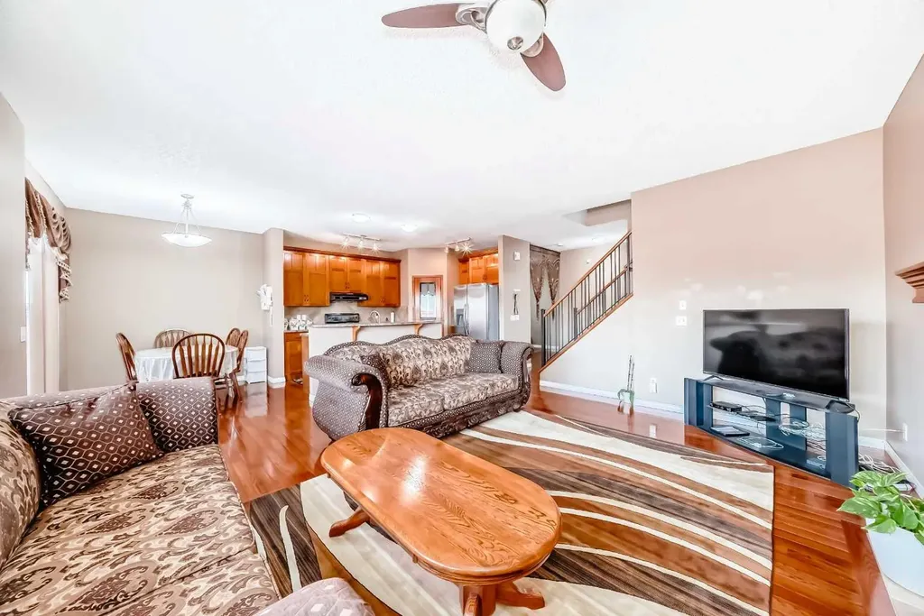 148 Saddlecrest Gardens NE Calgary AB T3J 0C3