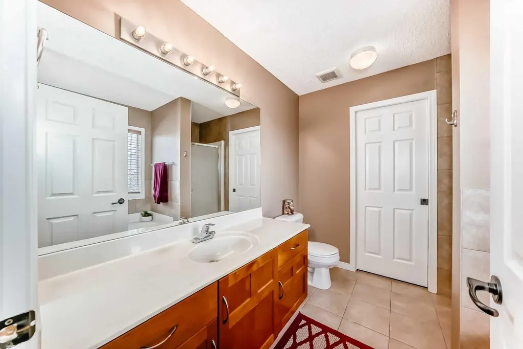148 Saddlecrest Gardens NE Calgary AB T3J 0C3