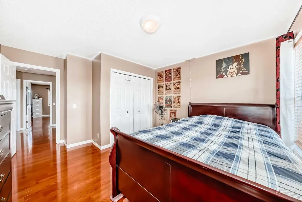 148 Saddlecrest Gardens NE Calgary AB T3J 0C3