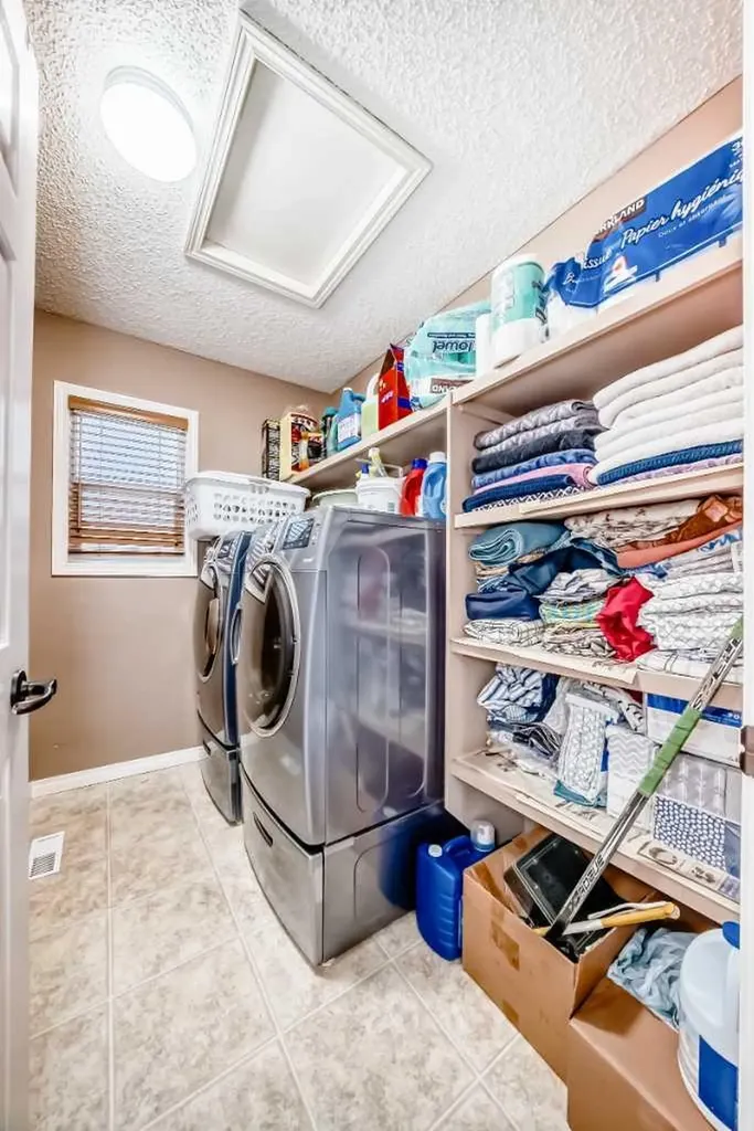148 Saddlecrest Gardens NE Calgary AB T3J 0C3