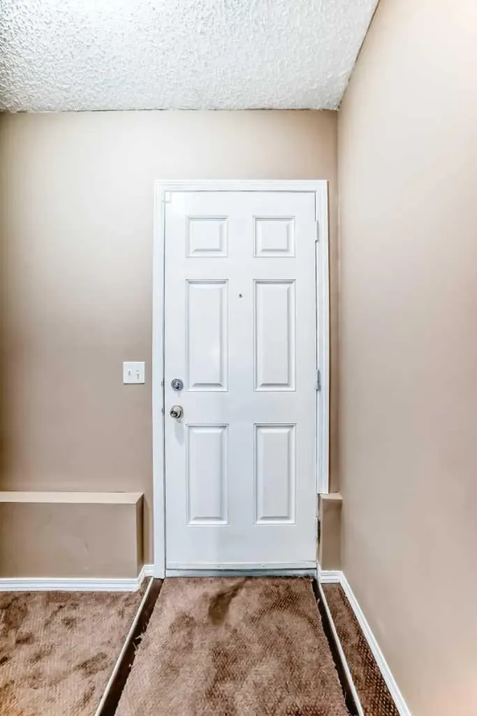 148 Saddlecrest Gardens NE Calgary AB T3J 0C3