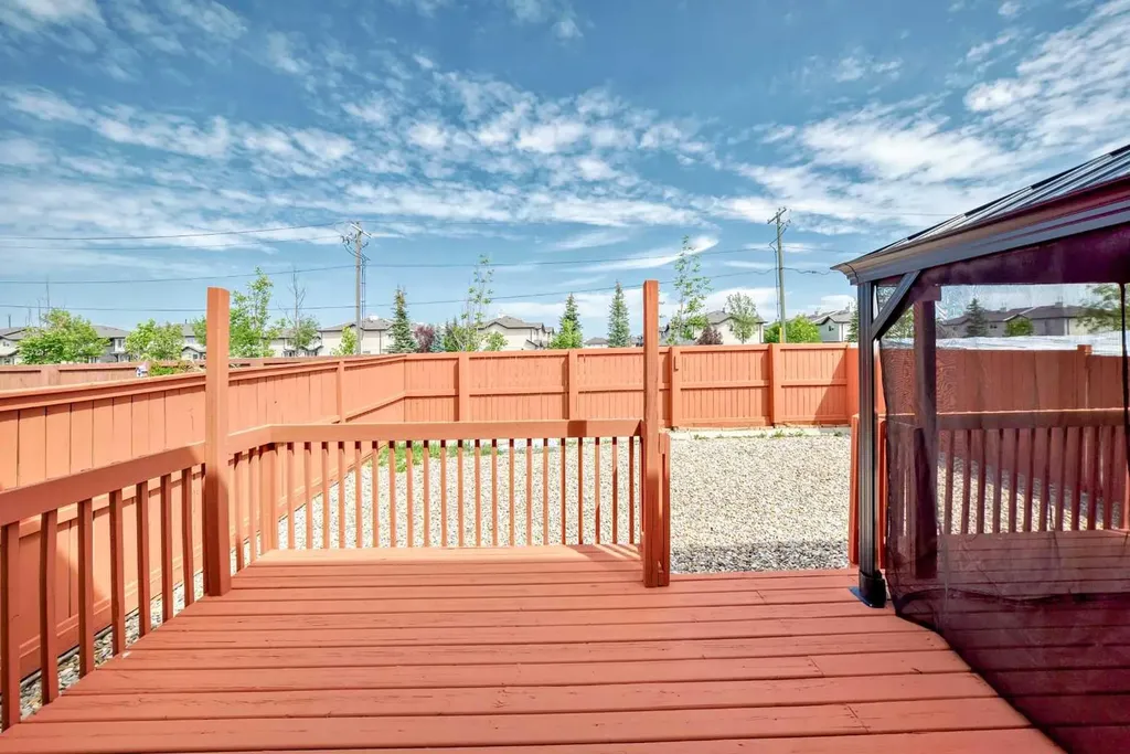 148 Saddlecrest Gardens NE Calgary AB T3J 0C3