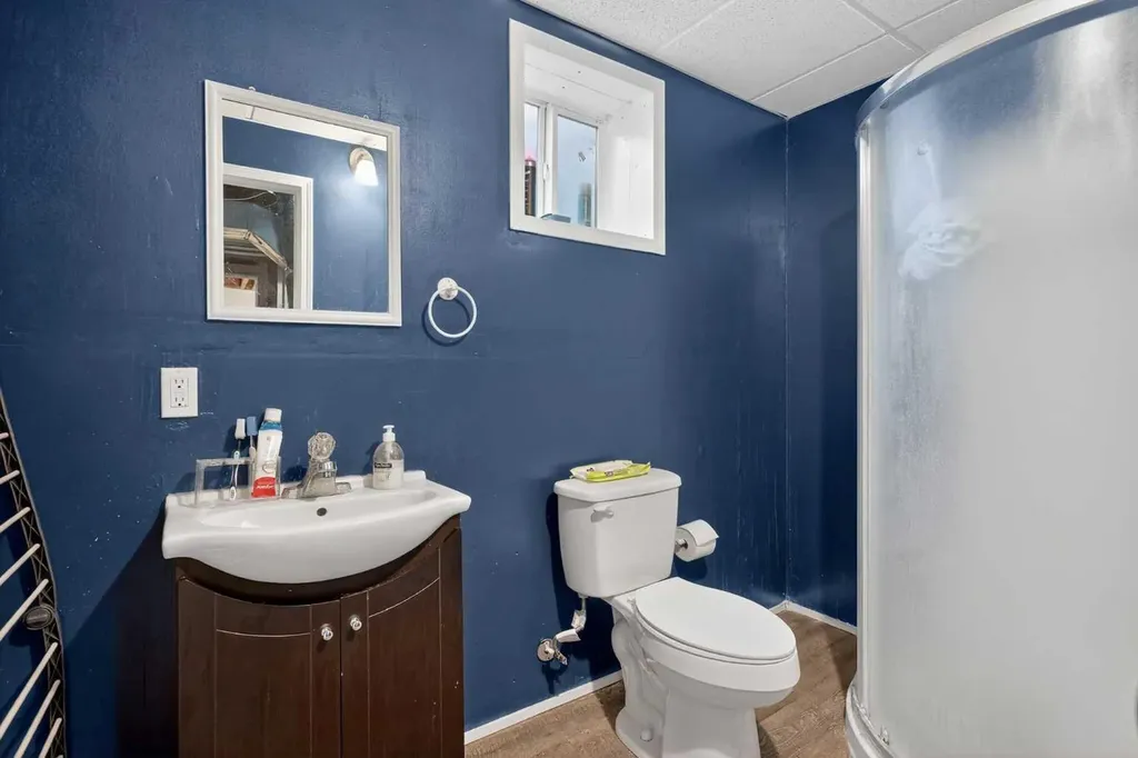 260 Stonemere Place Chestermere AB T1Z 1N2