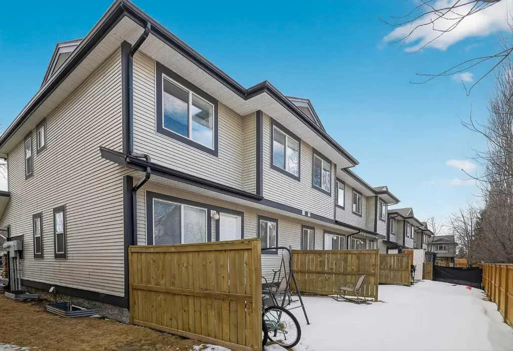 260 Stonemere Place Chestermere AB T1Z 1N2