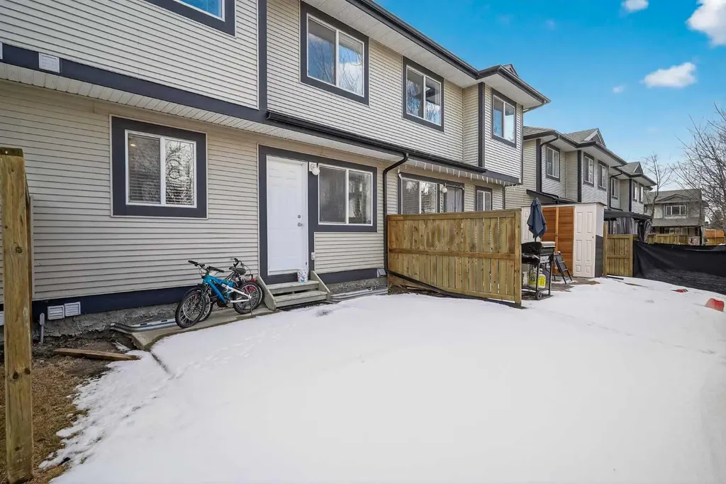260 Stonemere Place Chestermere AB T1Z 1N2
