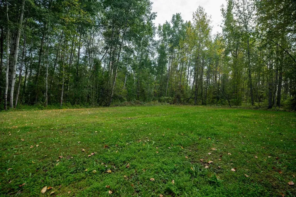 9 Athabaskan Acres Rural Athabasca County AB T9S 1B4