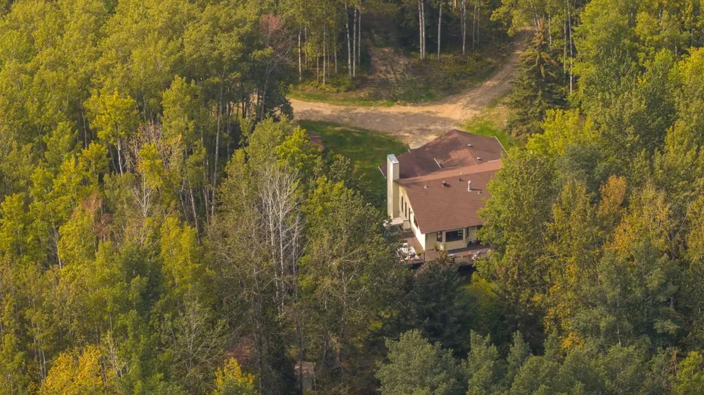 9 Athabaskan Acres Rural Athabasca County AB T9S 1B4