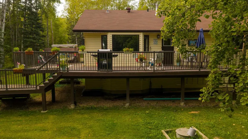 9 Athabaskan Acres Rural Athabasca County AB T9S 1B4