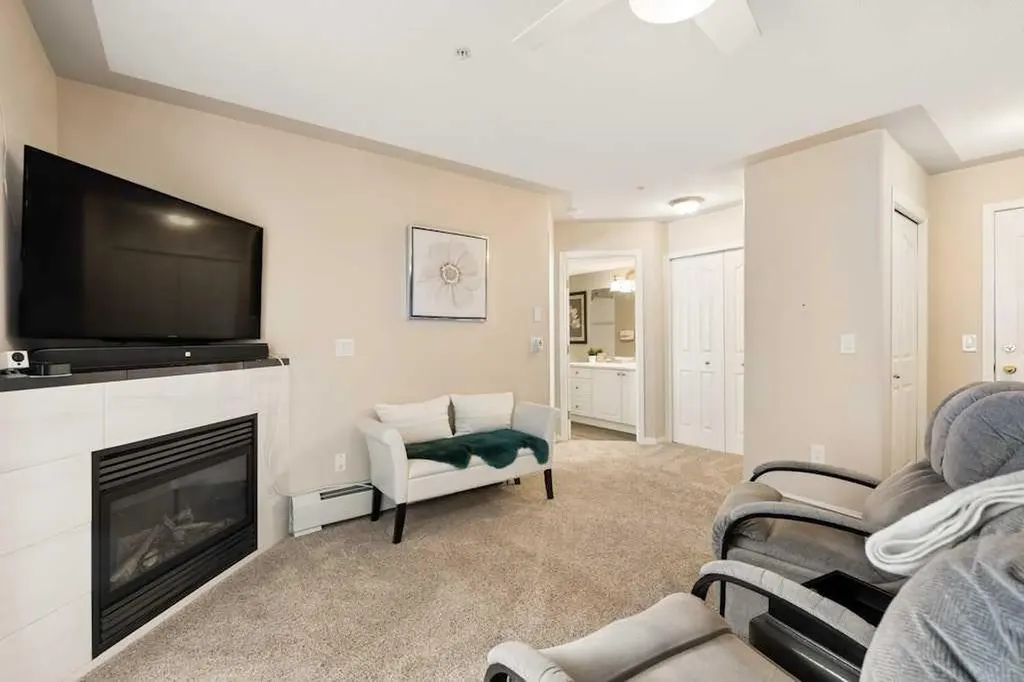 345 Rocky Vista Park NW Calgary AB T3G 5K6