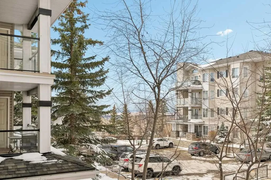 345 Rocky Vista Park NW Calgary AB T3G 5K6