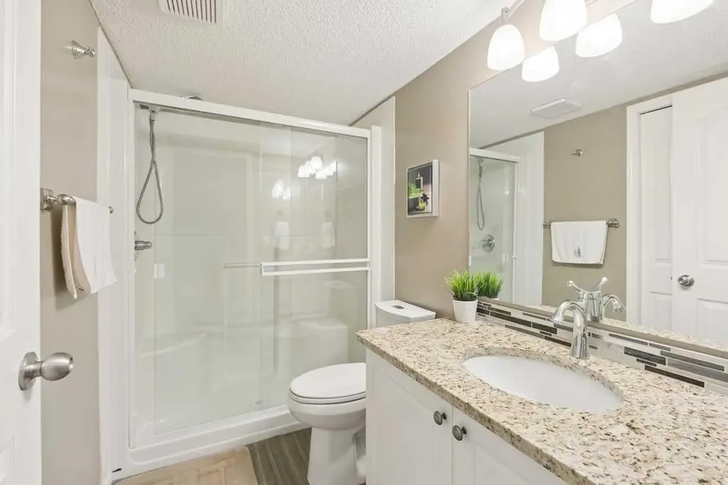 345 Rocky Vista Park NW Calgary AB T3G 5K6