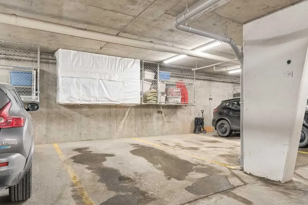 345 Rocky Vista Park NW Calgary AB T3G 5K6