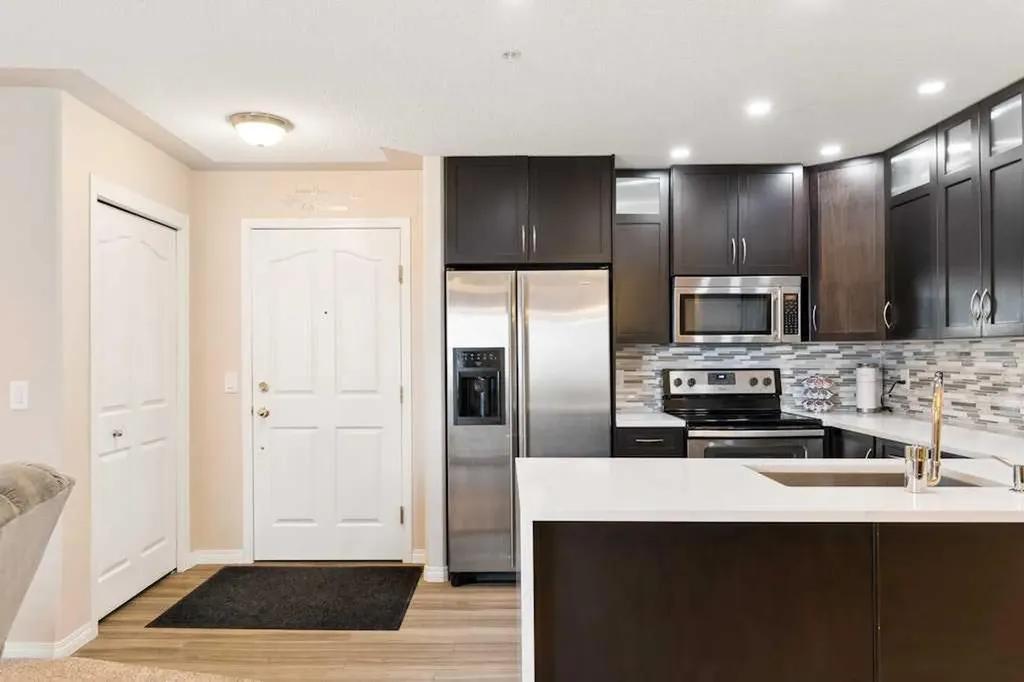 345 Rocky Vista Park NW Calgary AB T3G 5K6