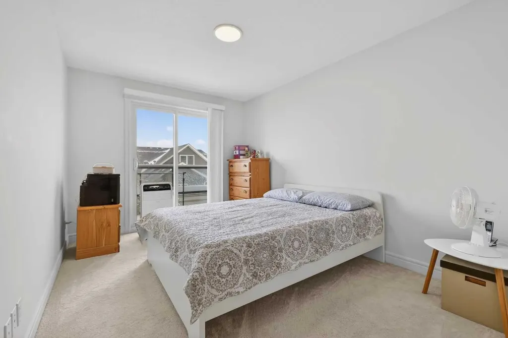 10060 46 Street NE Calgary AB T3M 3A6