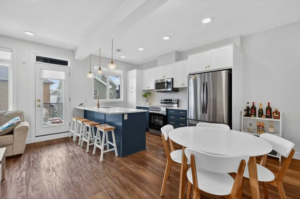 10060 46 Street NE Calgary AB T3M 3A6