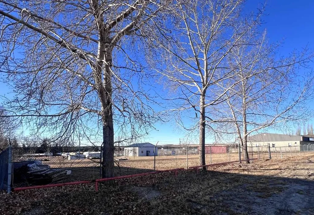 5025 45 Avenue Rimbey AB T0C 2J0