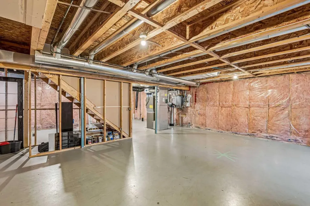 12 Mahogany Heath SE Calgary AB T3M0R5