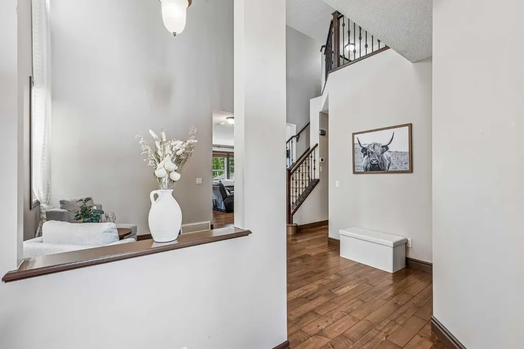 12 Mahogany Heath SE Calgary AB T3M0R5