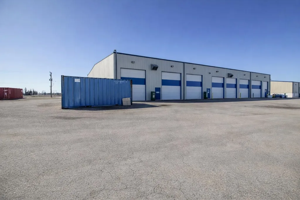 8 Gateway Boulevard Rural Clearwater County AB T4T 2A3