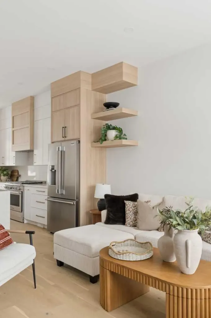2034 29 Street SW Calgary AB T3E 2J9