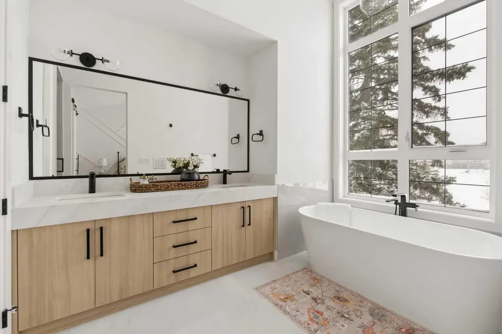 2034 29 Street SW Calgary AB T3E 2J9