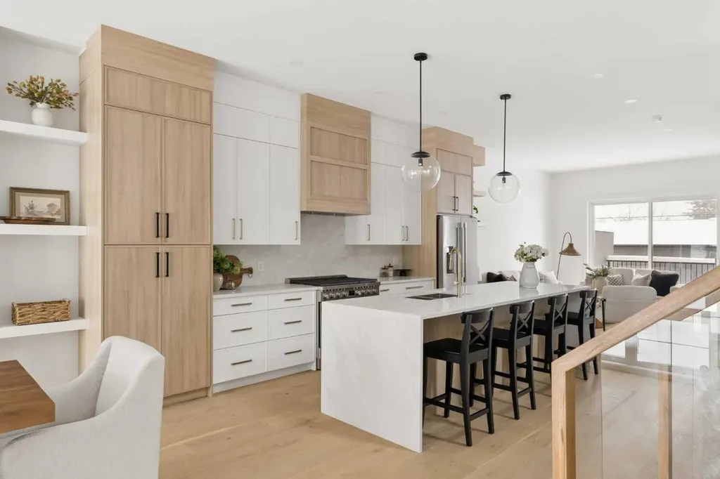 2034 29 Street SW Calgary AB T3E 2J9