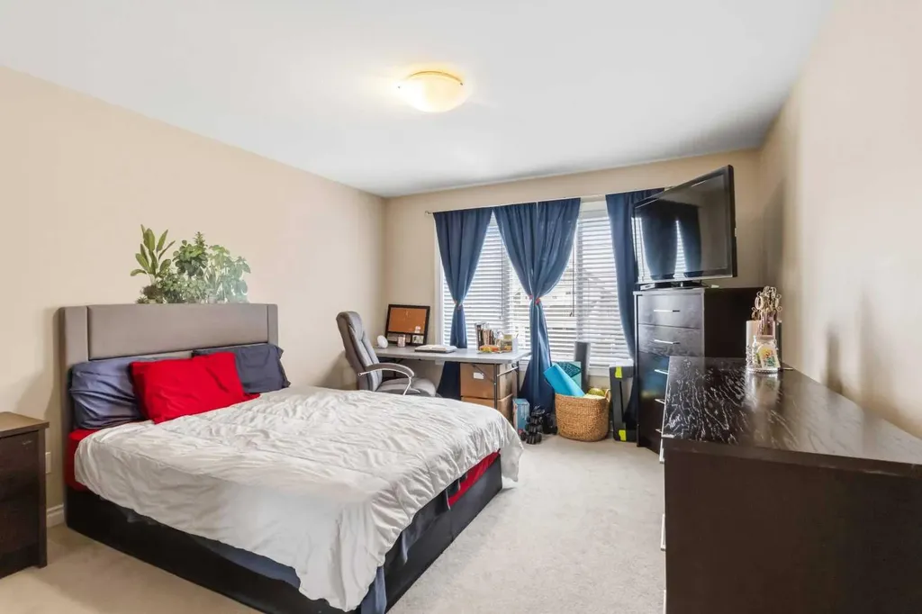 141 Dakin Drive Fort Mcmurray AB T9K 0Y1