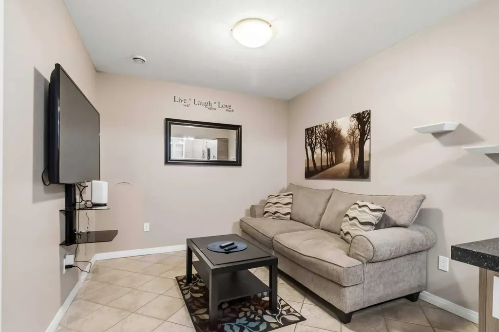 141 Dakin Drive Fort Mcmurray AB T9K 0Y1