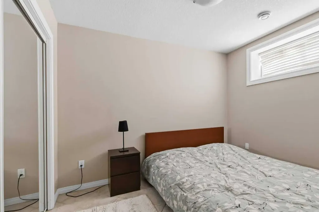 141 Dakin Drive Fort Mcmurray AB T9K 0Y1