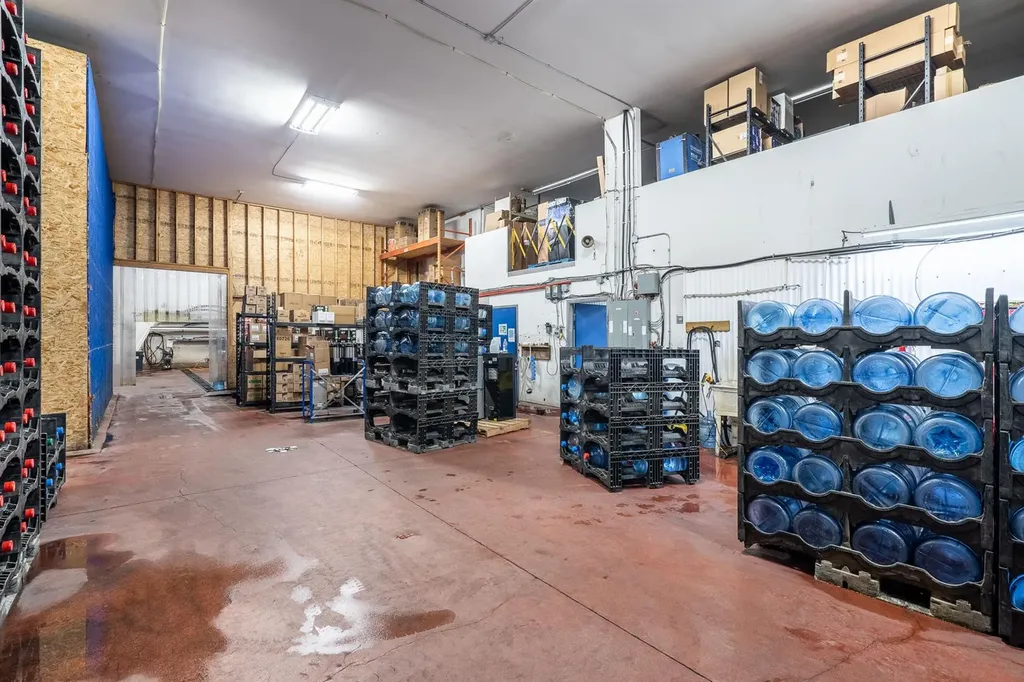 2711 50 Avenue Lloydminster SK S9V 2A8