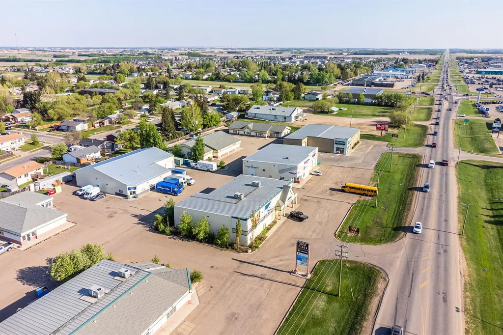 2711 50 Avenue Lloydminster SK S9V 2A8