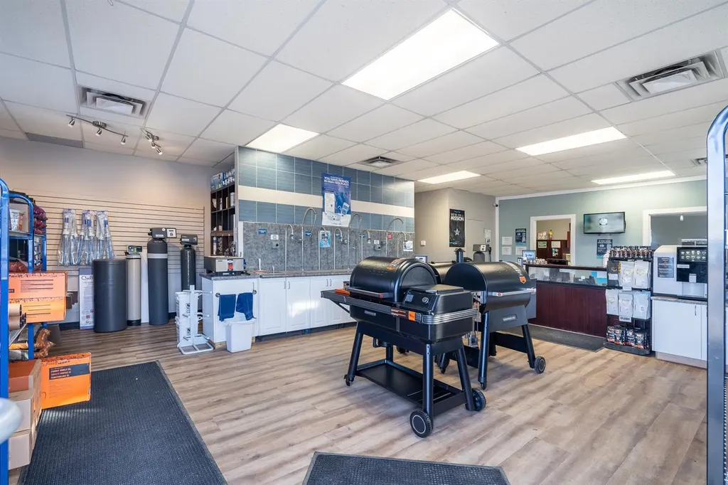 2711 50 Avenue Lloydminster SK S9V 2A8