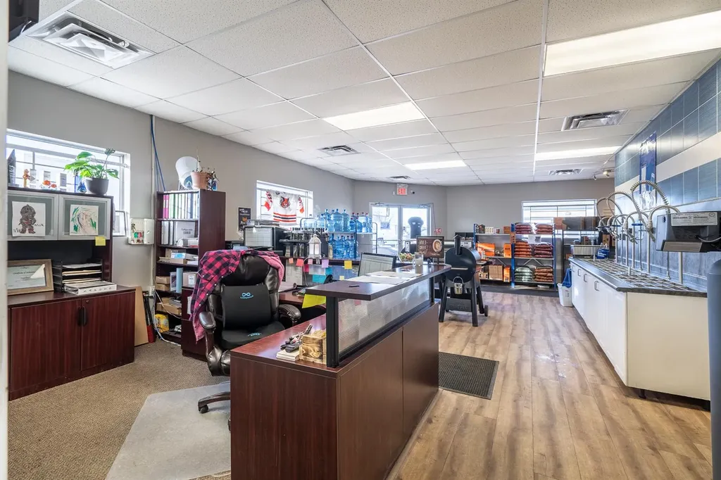 2711 50 Avenue Lloydminster SK S9V 2A8