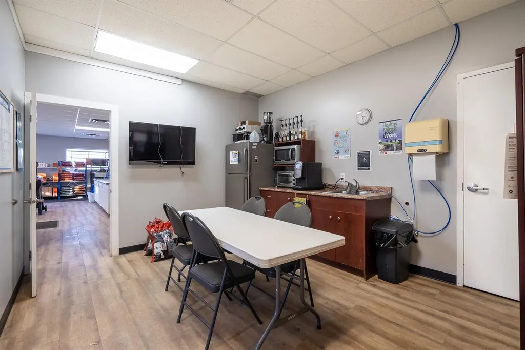 2711 50 Avenue Lloydminster SK S9V 2A8