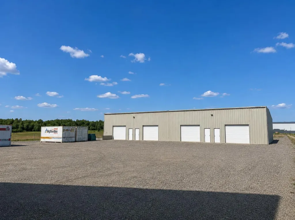 4314 41 Street Camrose AB T4V 4E5