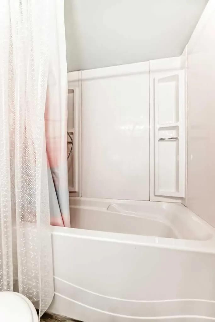 1703 11 Avenue SW Calgary AB T3C 0N5