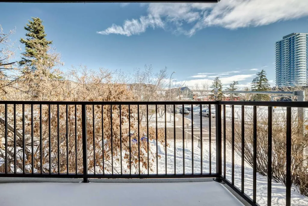 1703 11 Avenue SW Calgary AB T3C 0N5