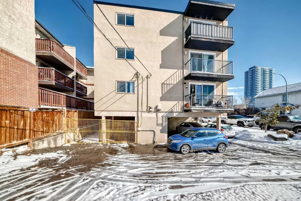 1703 11 Avenue SW Calgary AB T3C 0N5