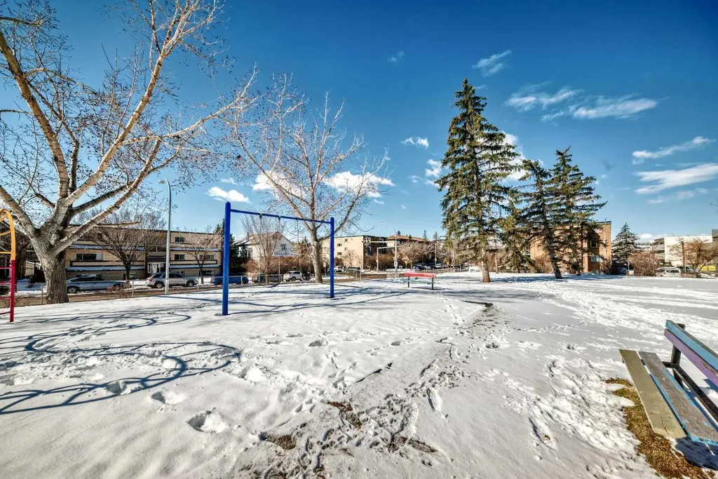 1703 11 Avenue SW Calgary AB T3C 0N5