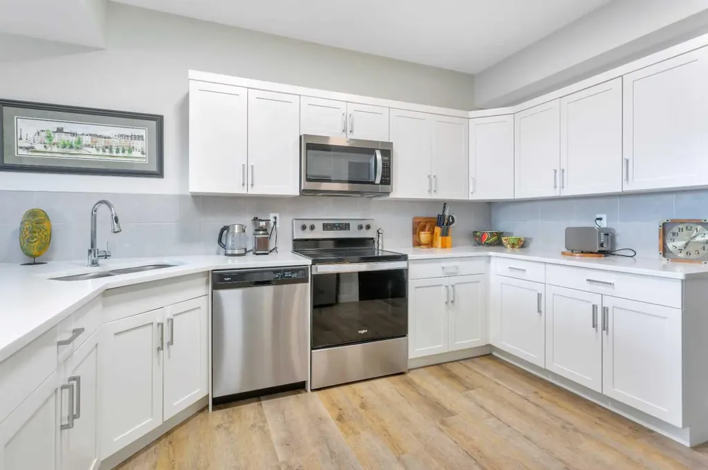 4078 Ryders Ridge Boulevard Sylvan Lake AB T4S0T5