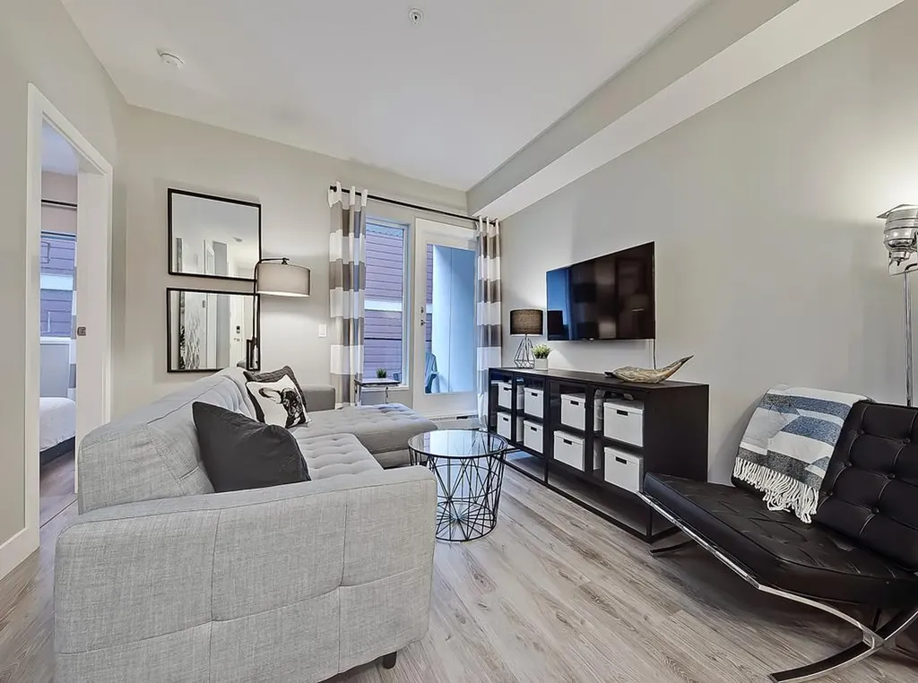 1521 26 Avenue SW Calgary AB T2T1C4