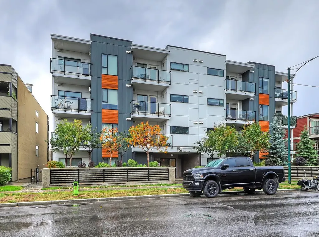 1521 26 Avenue SW Calgary AB T2T1C4