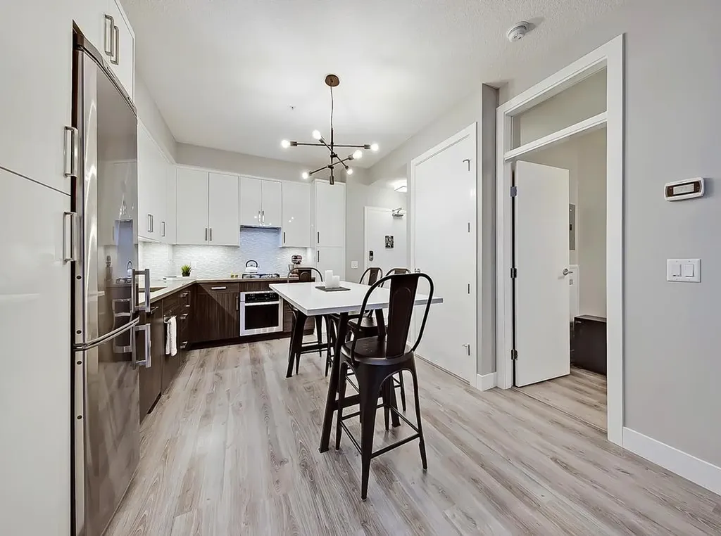 1521 26 Avenue SW Calgary AB T2T1C4