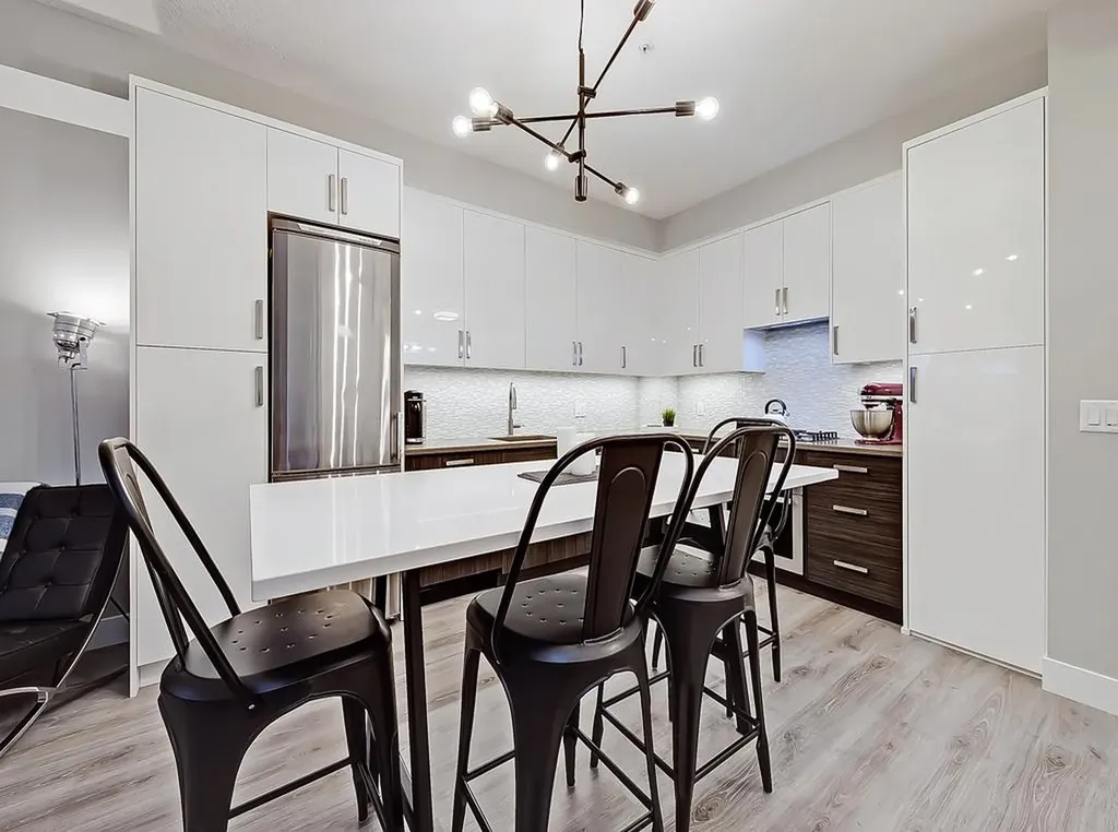 1521 26 Avenue SW Calgary AB T2T1C4