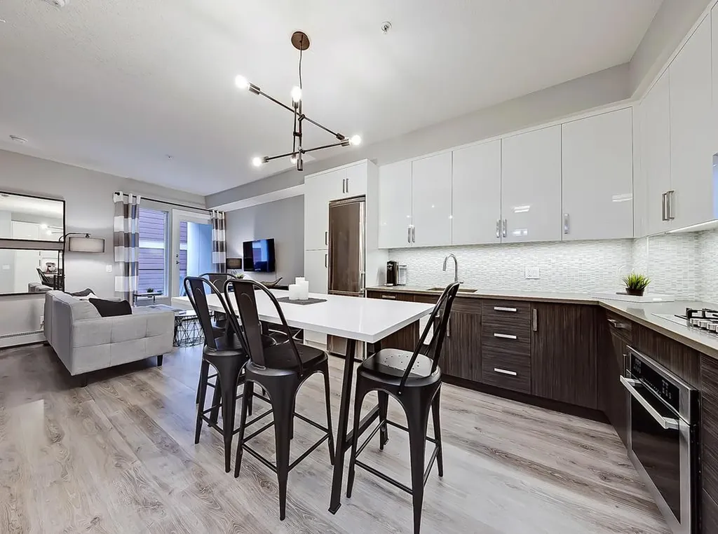 1521 26 Avenue SW Calgary AB T2T1C4