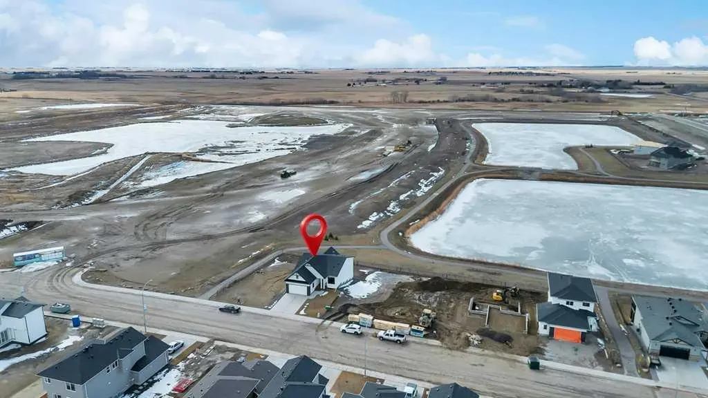 163 Lakewood Circle Strathmore AB T1P 2J4